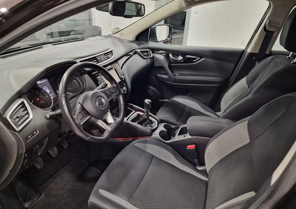 Nissan Qashqai cena 77900 przebieg: 82000, rok produkcji 2017 z Jelenia Góra małe 436